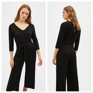🌹NWOT. Bershka Long Jumpsuit with belt. Size S.